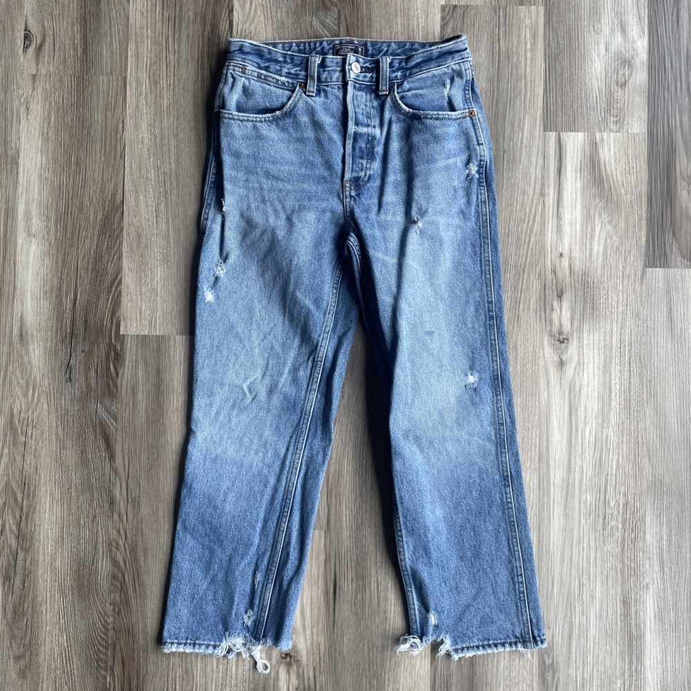 Abercrombie & Fitch Annie‎ High Rise Ankle Straight Jeans 26 2 Light Wash